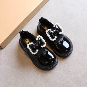 كندرة مع ببيونة مغلق