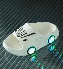 الشبشب المضيء