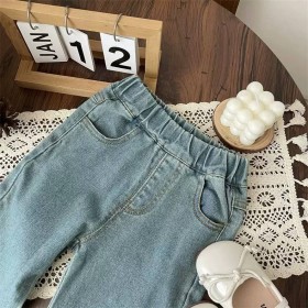 بنطلون مطرز فيونكة