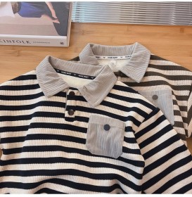 بلوزة مخططة تقيل