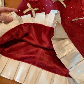 فستان أحمر ببيون اصفر