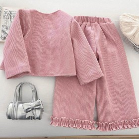 طقم رسمي جوكيت مزين فيونكات وبنطلون تقيل