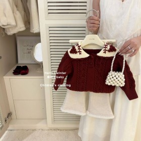 طقم أحمر قبة كروشية