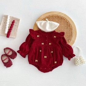 تبان أحمر ببيون اصفر