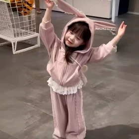 ترينج الارنب زهري دانتيل