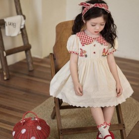 فستان الدمية