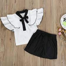 تيشريت أبيض مع شورت اسود