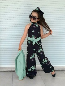 افرهول مورد مع جاكيت