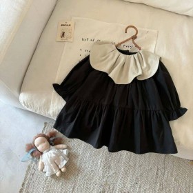 فستان أسود قبة مكشكة