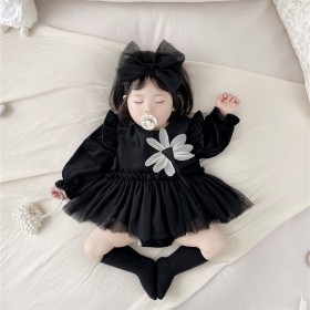 بدلة الأميرة السوداء