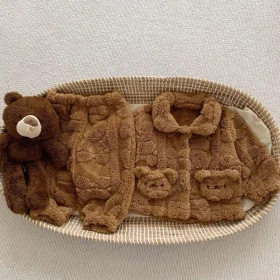 بجامة الدب بني